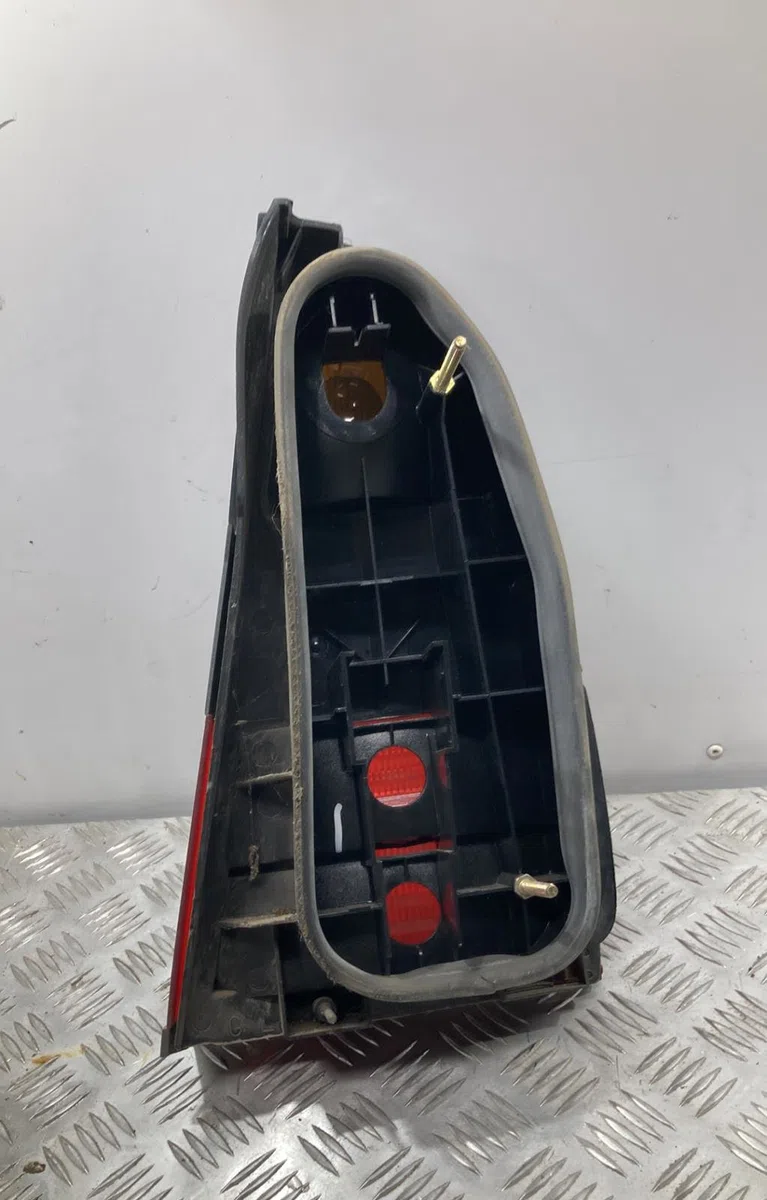 Feu arrière gauche CITROEN XM PHASE 2 occasion
