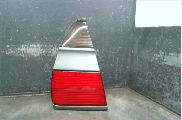 Feu arrière gauche Citroën XM (Y4) 2.1 td 12v (1994-2000) occasion
