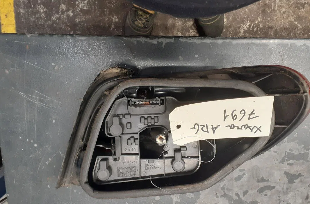 Feu arrière gauche Citroen XSARA (N1) 1.9 d (1997-2000) 5 portes occasion