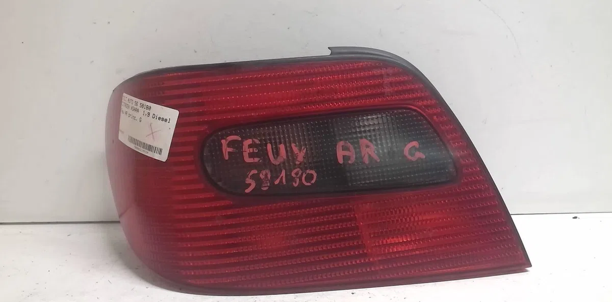 Feu arrière gauche Citroen XSARA (N1) 1.9 d (1997-2000) 5 portes occasion