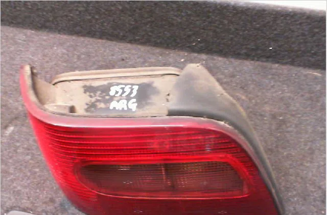Feu arrière gauche Citroën XSARA (N1) 2.0 hdi 109 (2001-2005) 5 portes occasion