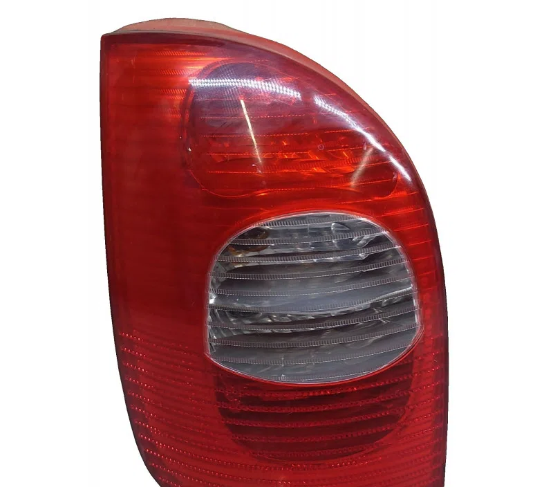 FEU ARRIERE GAUCHE CITROEN XSARA PICASSO 9650005880