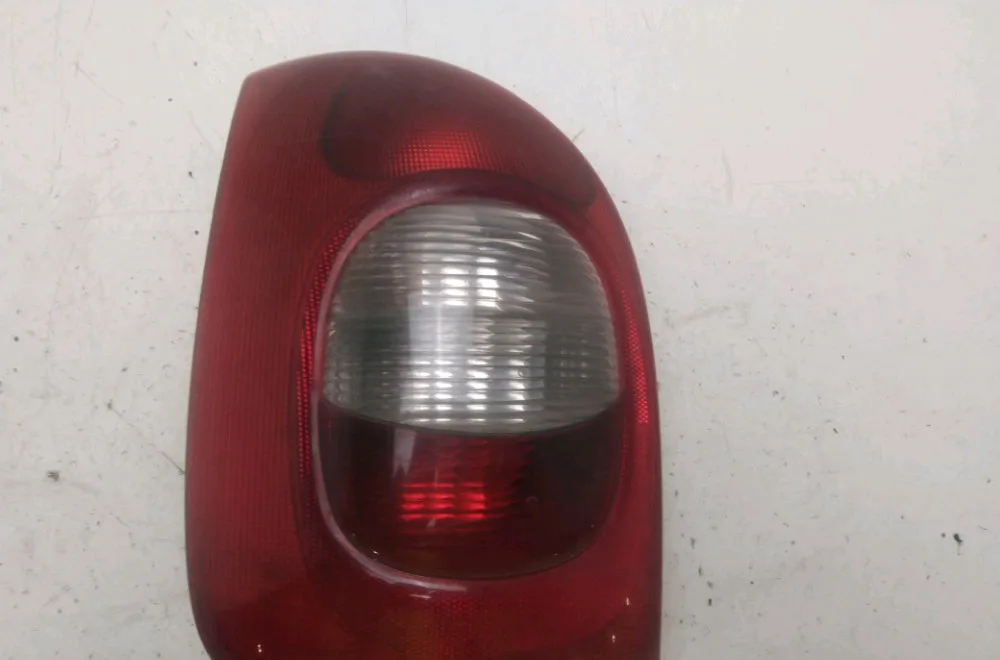 Feu arrière gauche Citroen XSARA PICASSO (N68) 1.8 16v (2000-2005) occasion