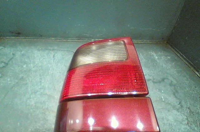 Feu arrière gauche CITROEN ZX 1995 occasion
