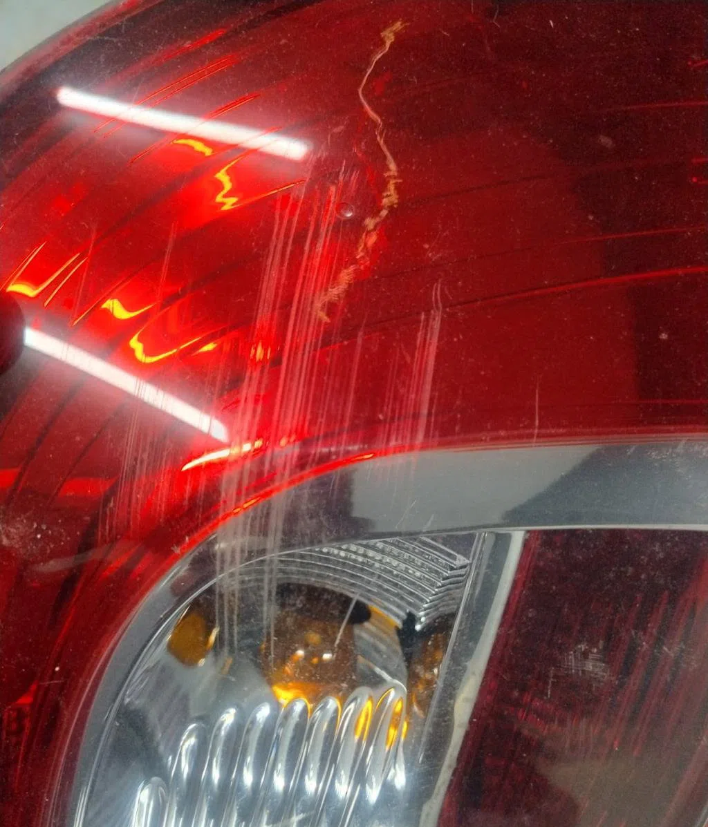 Feu arrière gauche Dacia SANDERO II 1.5 dci (2012) 5 portes occasion