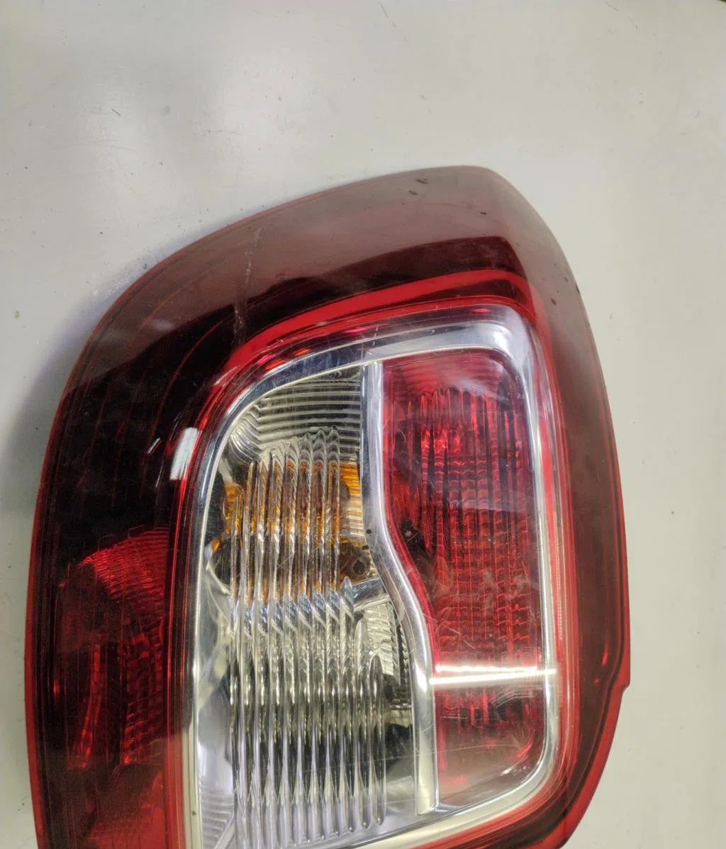Feu arrière gauche Dacia SANDERO II Tce 90 (b8m1, b8ma) (2012) 5 portes occasion