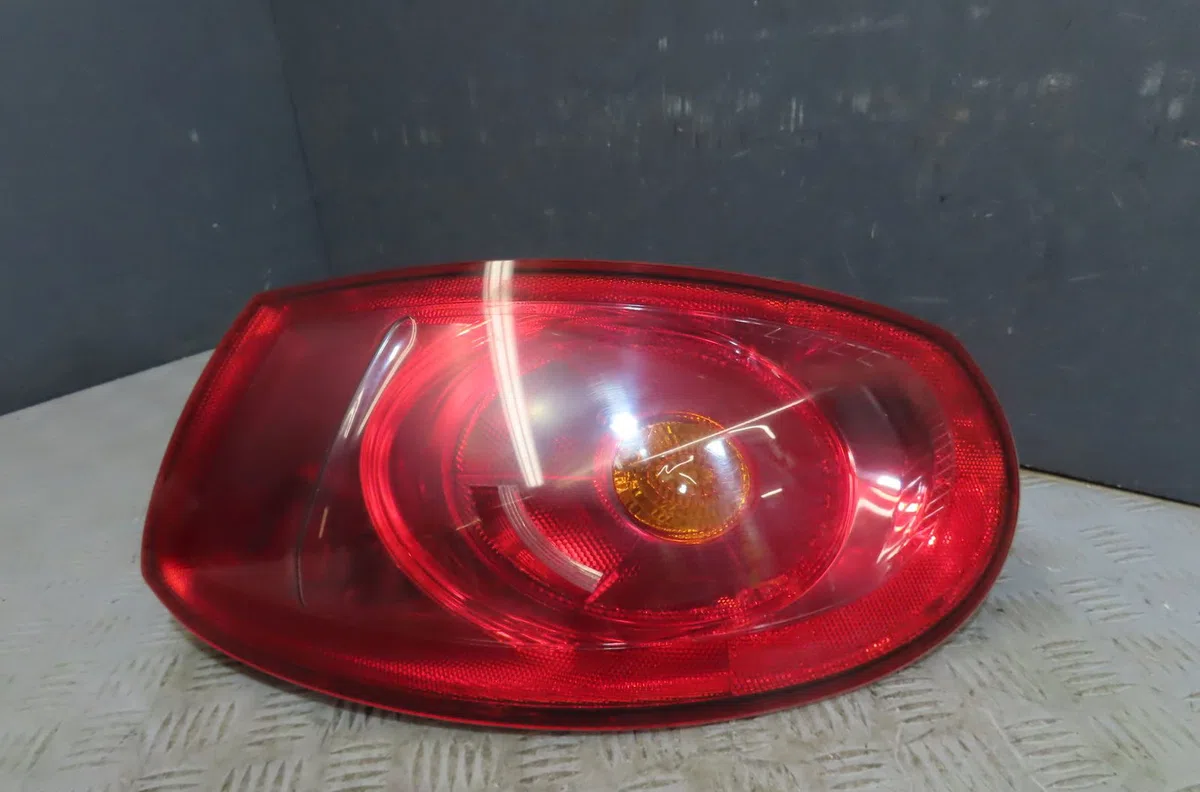 Feu arrière gauche Fiat BRAVO II (198_) 1.4 t-jet (198axg1b) (2007-2014) occasion