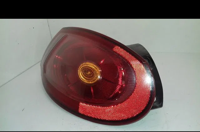 Feu arrière gauche Fiat BRAVO II (198_) 1.6 d multijet (198axl1b) (2008-2014) occasion