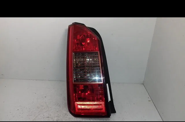 Feu arrière gauche Fiat IDEA (350_) 1.3 d multijet (2004) occasion