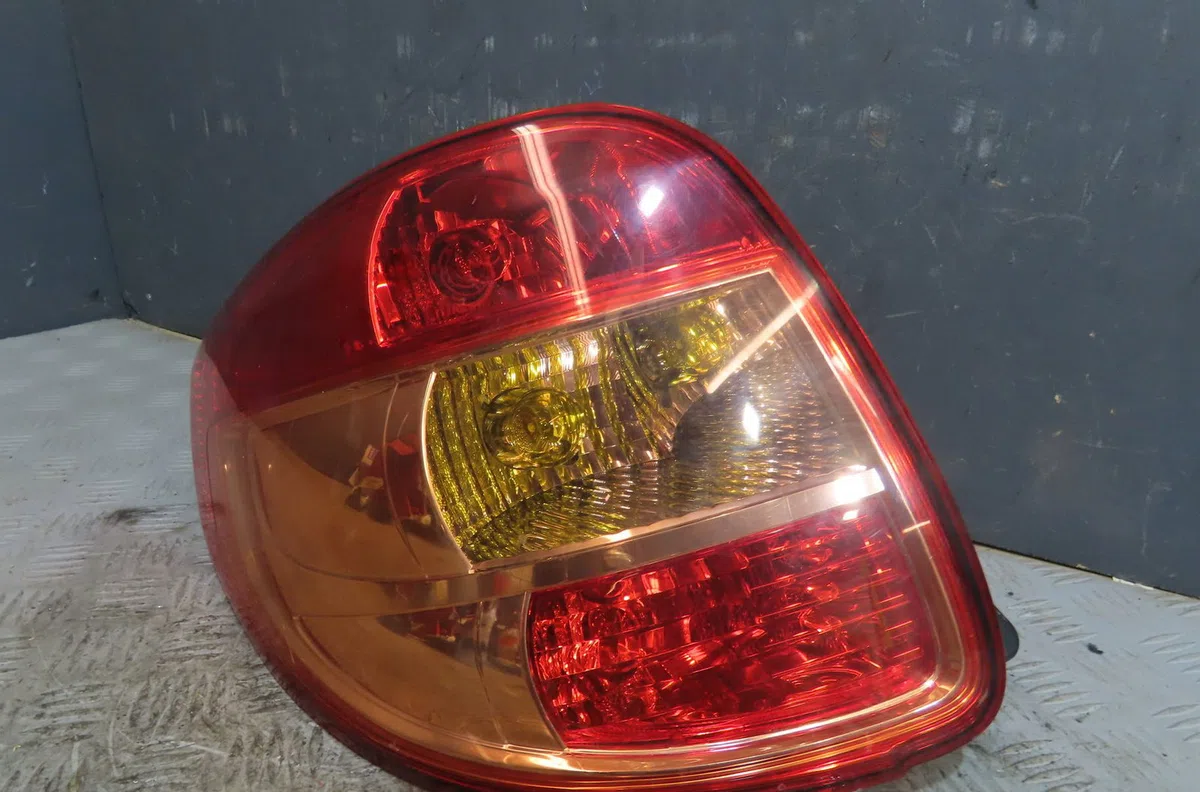 Feu arrière gauche Fiat SEDICI (189_) 1.9 d multijet (2006-2011) occasion