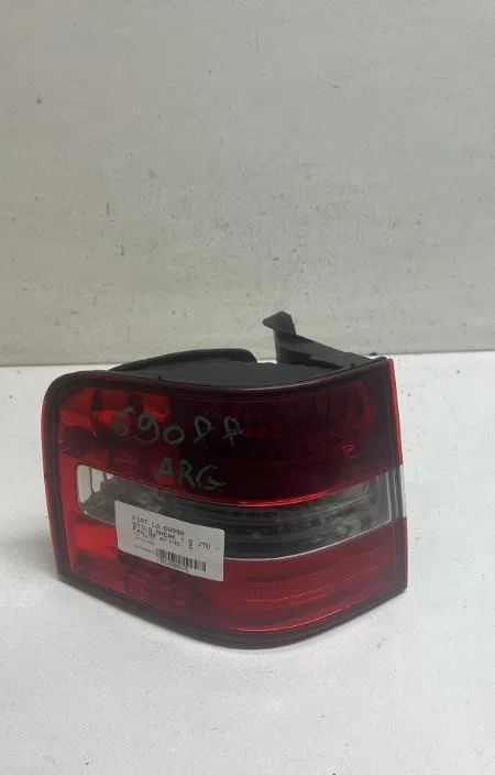 Feu arrière gauche Fiat STILO Multi Wagon (192_) 1.9 d multijet (2005-2008) occasion