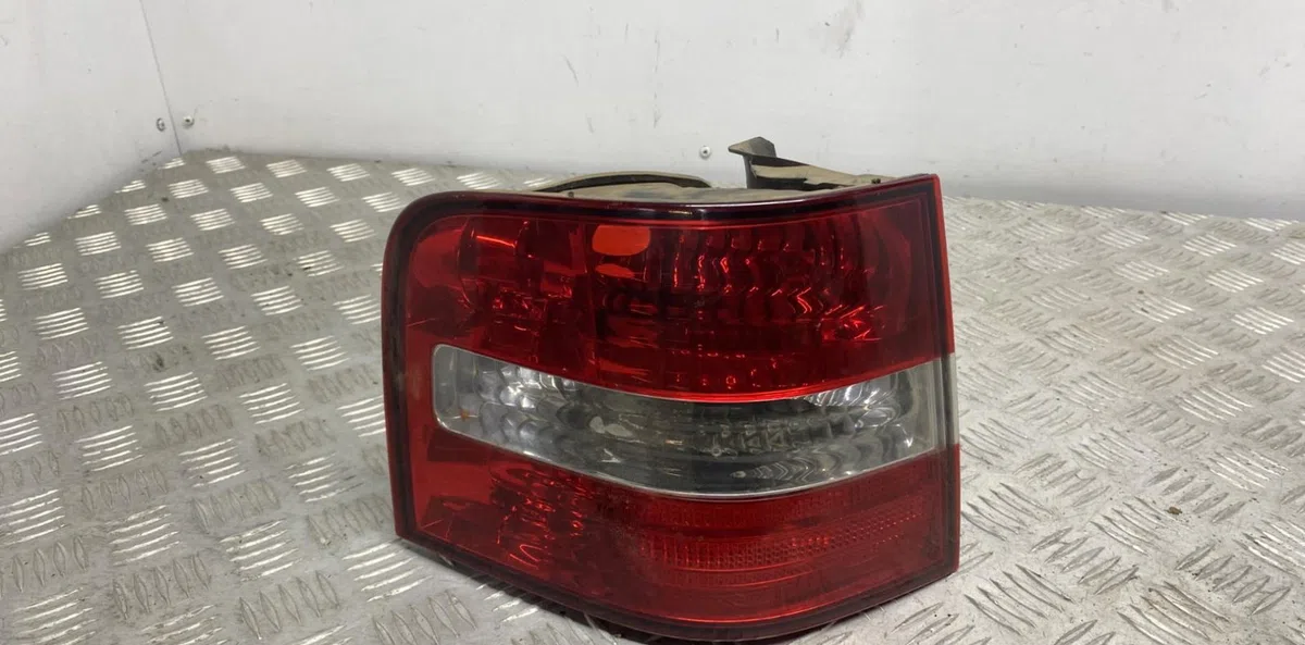 Feu arrière gauche FIAT STILO occasion