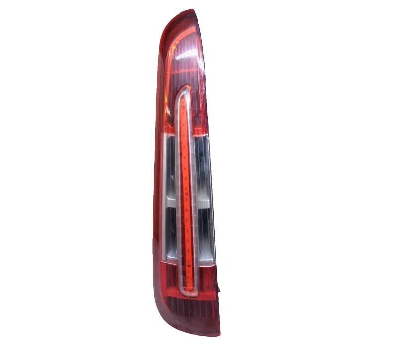 FEU ARRIERE GAUCHE FORD C-MAX 1619508