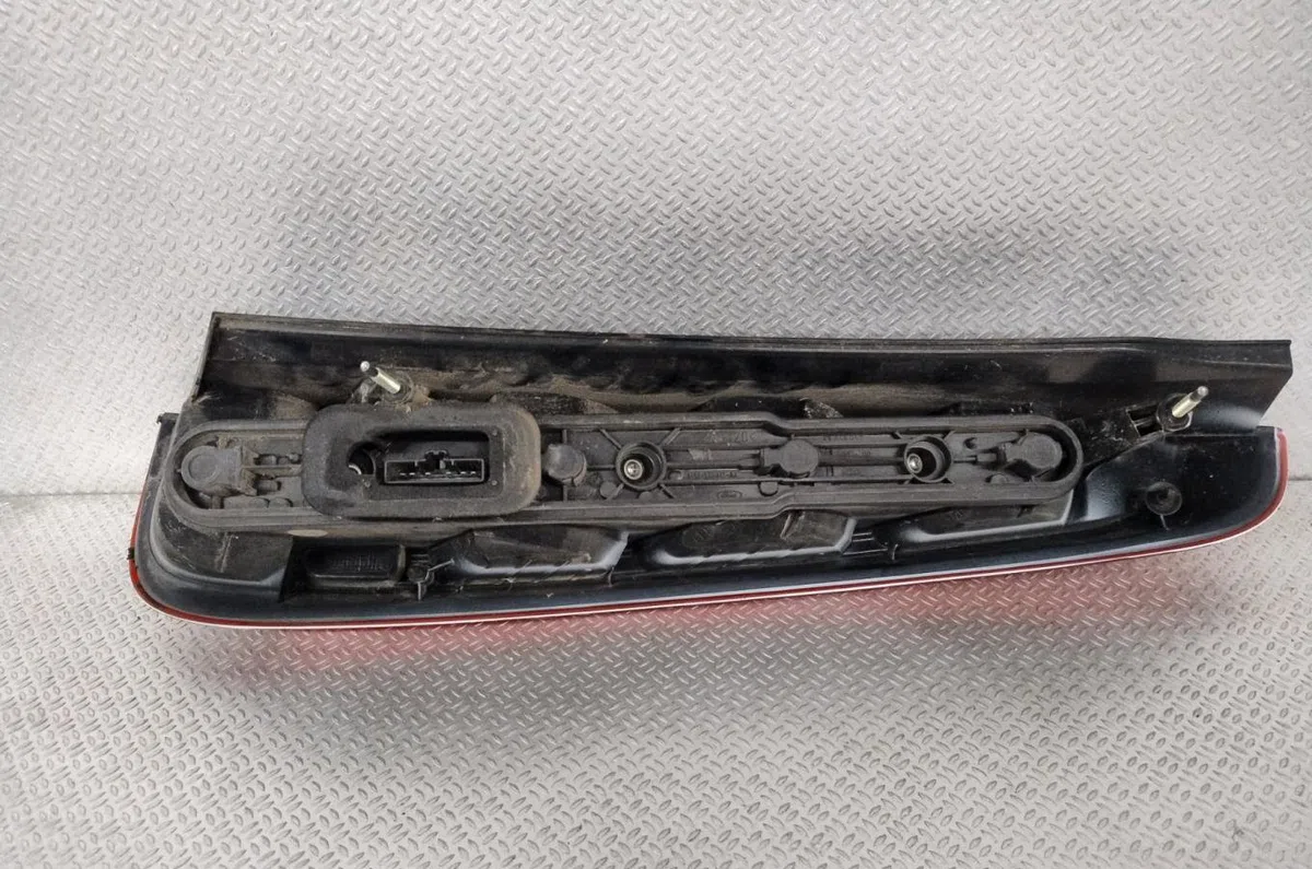 Feu arrière gauche Ford C-MAX (DM2) 1.6 tdci (2007-2010) 5 portes occasion