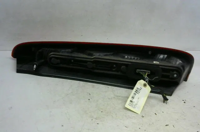 Feu arrière gauche Ford C-MAX (DM2) 1.8 tdci (2007-2010) 5 portes occasion