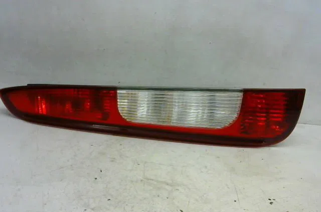 Feu arrière gauche Ford C-MAX (DM2) 1.8 tdci (2007-2010) 5 portes occasion