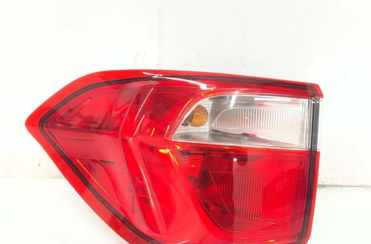 Feu arrière gauche FORD ECOSPORT PHASE 3 occasion