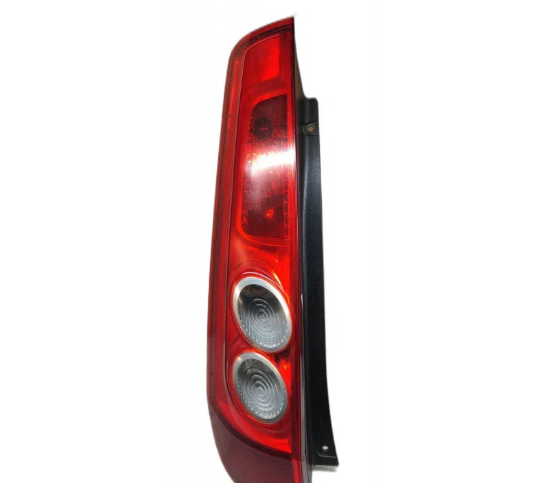 FEU ARRIERE GAUCHE FORD FIESTA 1432274