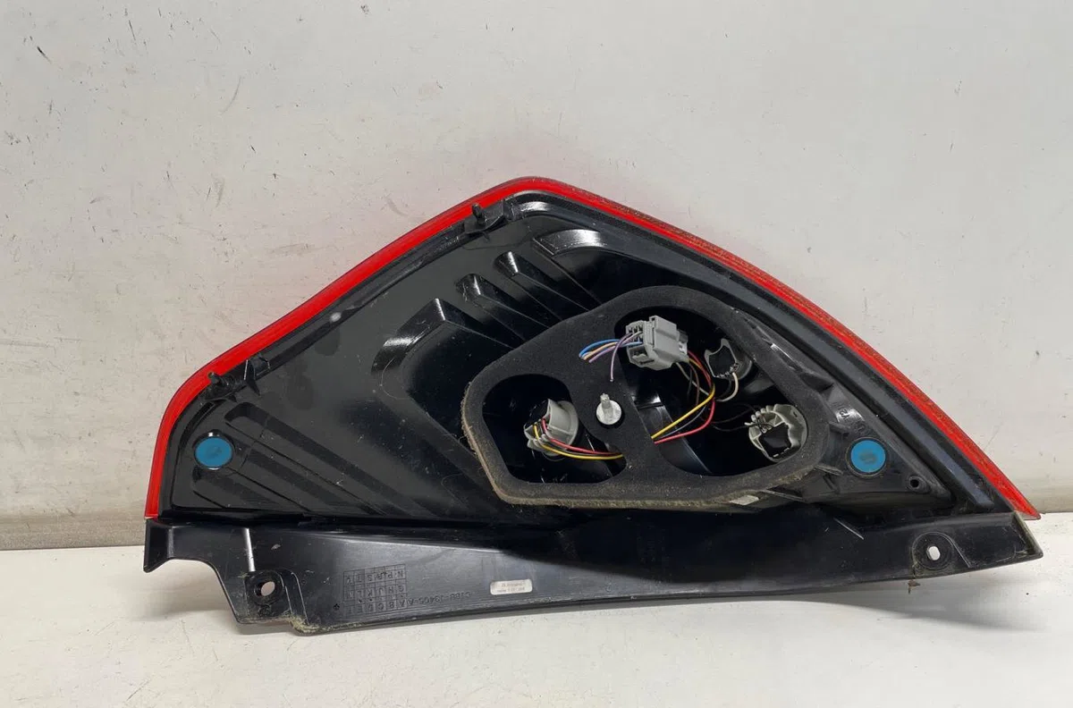 Feu arrière gauche Ford FIESTA VI (CB1, CCN) 1.5 tdci (2012-2017) occasion