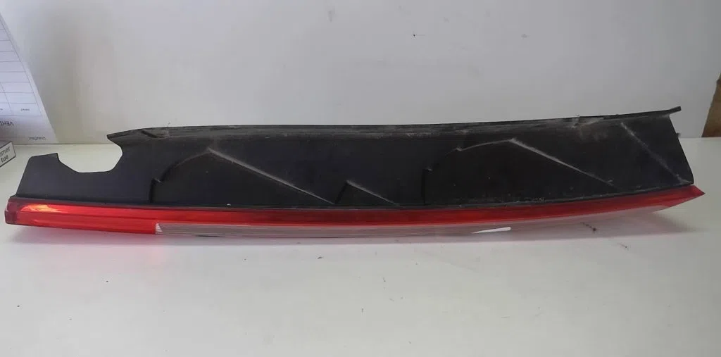 Feu arrière gauche Ford FOCUS II (DA_, HCP, DP) 1.6 tdci (2004-2012) occasion
