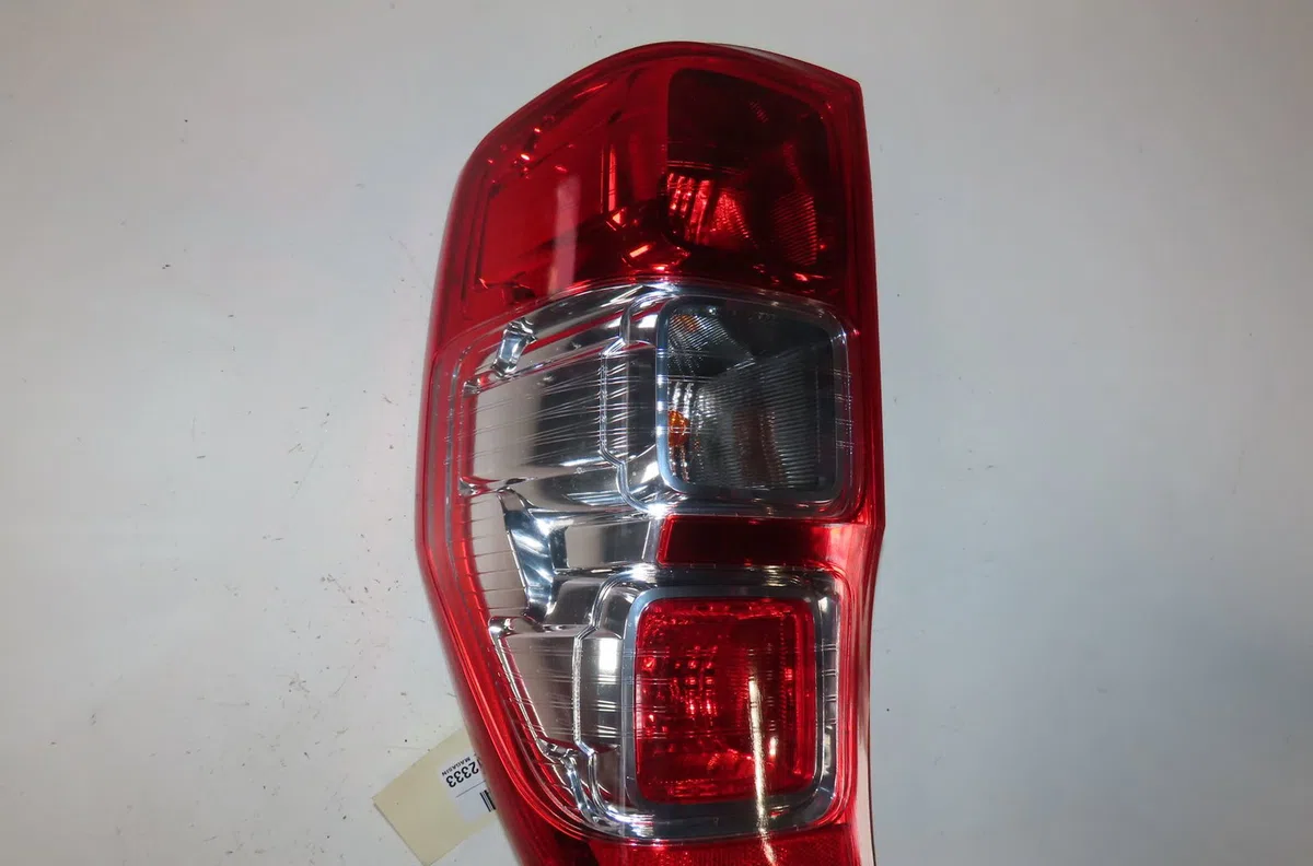 Feu arrière gauche Ford RANGER (TKE) 3.2 tdci 4x4 (2011) occasion