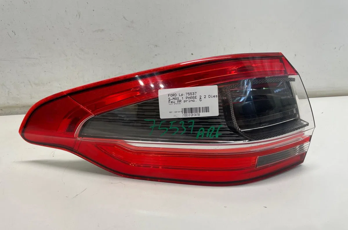 Feu arrière gauche Ford S-MAX (WA6) 2.0 tdci (2006-2014) occasion