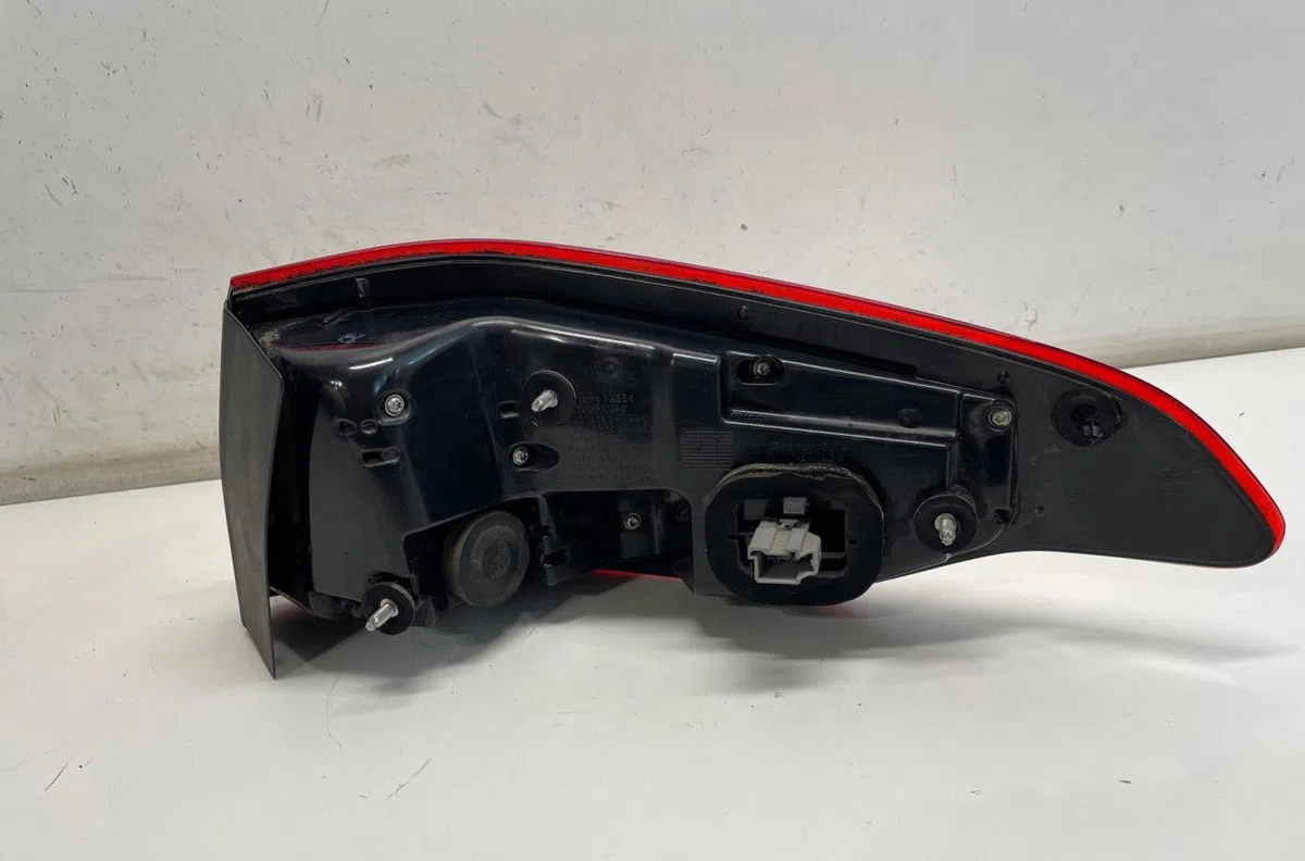 Feu arrière gauche Ford S-MAX (WA6) 2.0 tdci (2006-2014) occasion