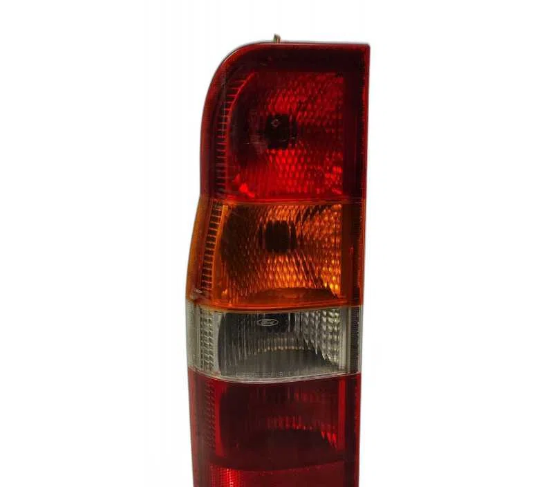 FEU ARRIERE GAUCHE FORD TRANSIT 1205706