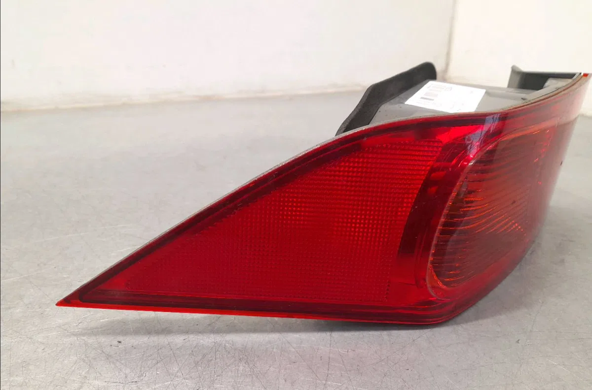 Feu arrière gauche HONDA ACCORD VII  2.2i CDTi occasion
