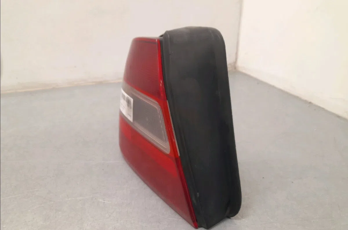 Feu arrière gauche HONDA CIVIC V  1.5i 115ch occasion