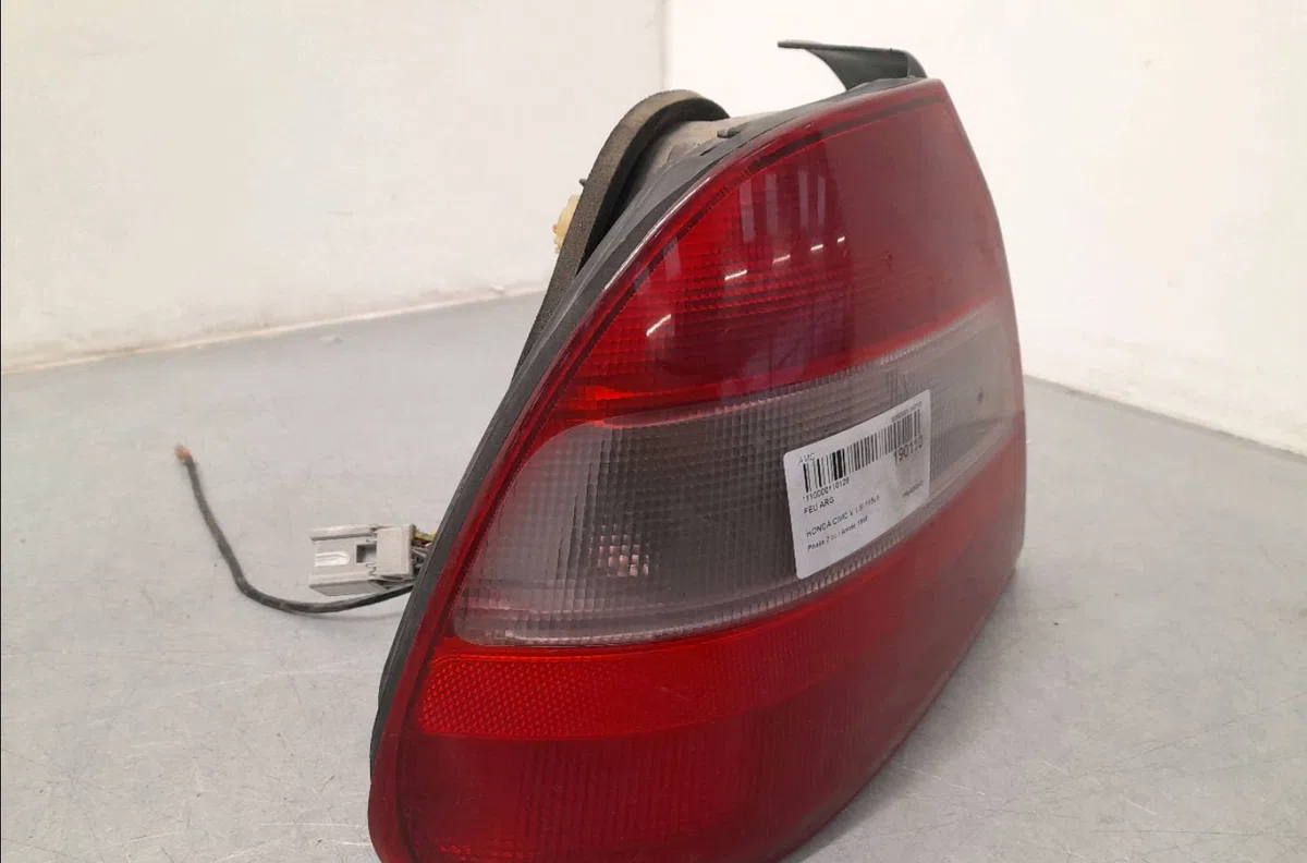 Feu arrière gauche HONDA CIVIC V  1.5i 115ch occasion