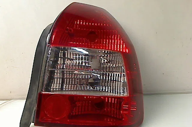 Feu arrière gauche HONDA CIVIC V 1996 occasion