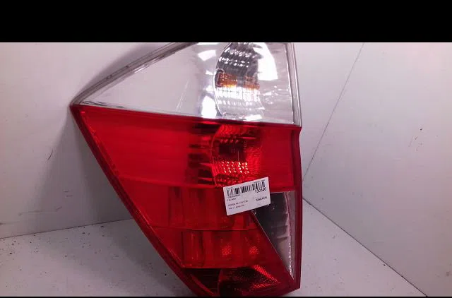 Feu arrière gauche Honda FR-V (BE) 2.0 (be3) (2005) occasion