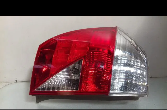 Feu arrière gauche Honda FR-V (BE) 2.2 i ctdi (be5) (2005) 5 portes occasion