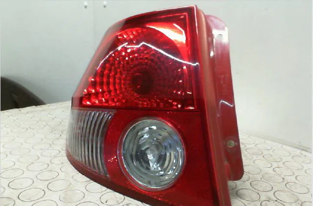 Feu arrière gauche Hyundai GETZ (TB) 1.1 (2002-2005) occasion