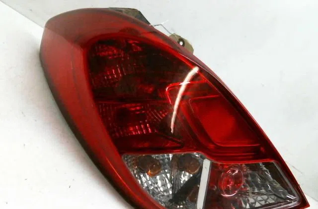 Feu arrière gauche Hyundai I20 I (PB, PBT) 1.2 (2008-2012) occasion