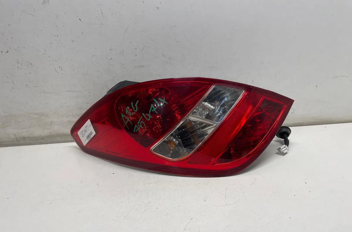 Feu arrière gauche Hyundai I20 I (PB, PBT) 1.4 crdi (2008-2015) occasion