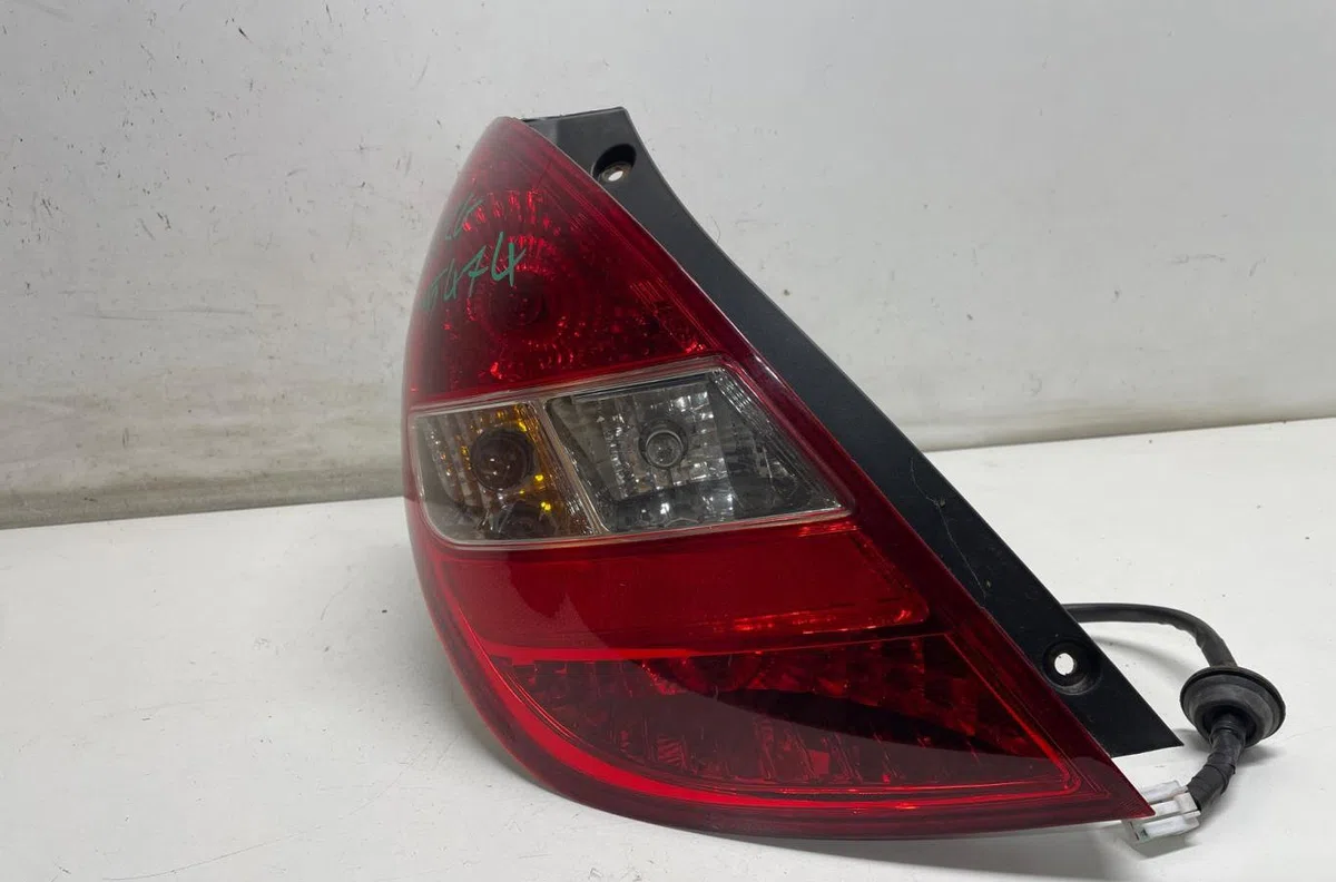 Feu arrière gauche Hyundai I20 I (PB, PBT) 1.4 crdi (2008-2015) occasion