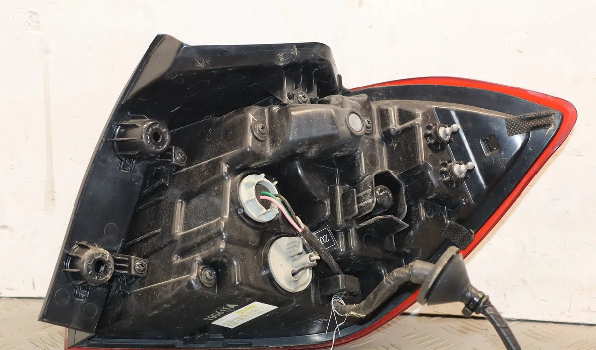 Feu arrière gauche Hyundai I30 (PDE, PD, PDEN) 2.0 n (2017) occasion