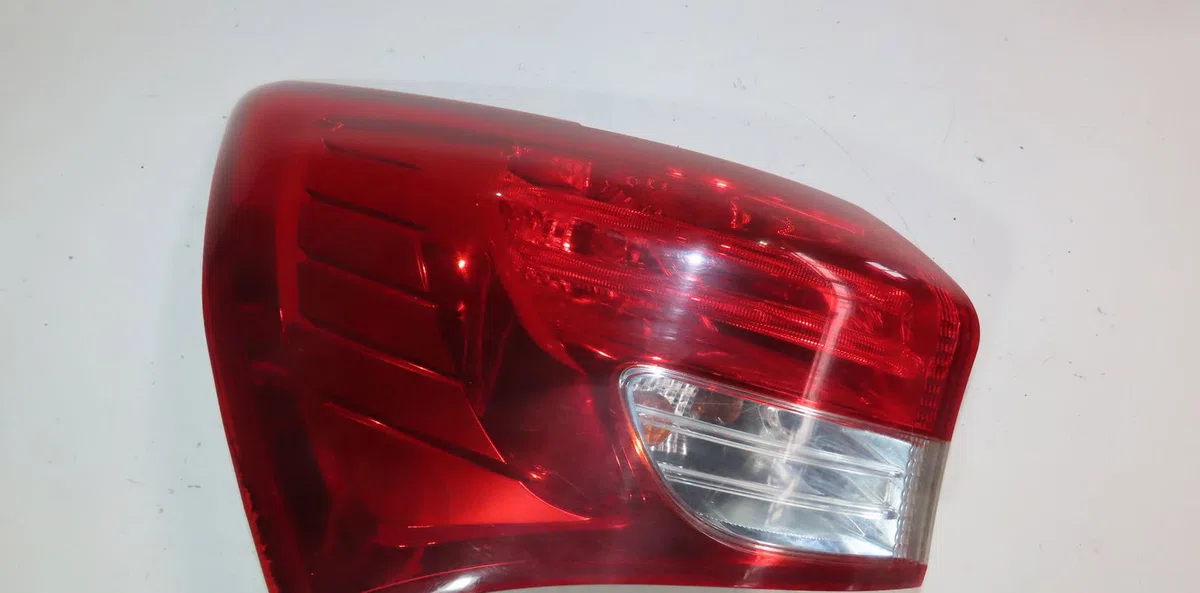 Feu arrière gauche Hyundai Ix20 (JC) 1.4 crdi (2010-2019) occasion