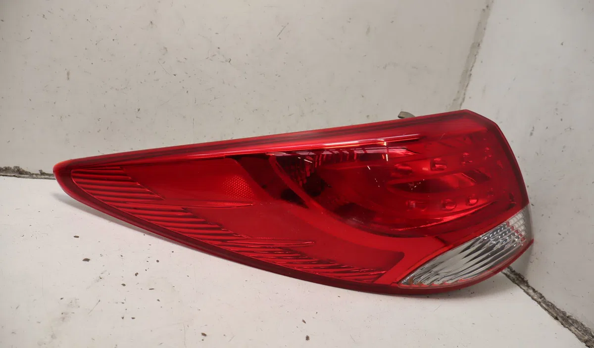 Feu arrière gauche Hyundai Ix35 (LM, EL, ELH) 2.0 crdi (2012) occasion
