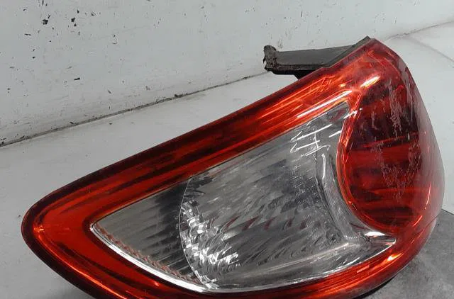 Feu arrière gauche Hyundai SANTA FÉ II (CM) 2.2 crdi gls (2006-2009) occasion