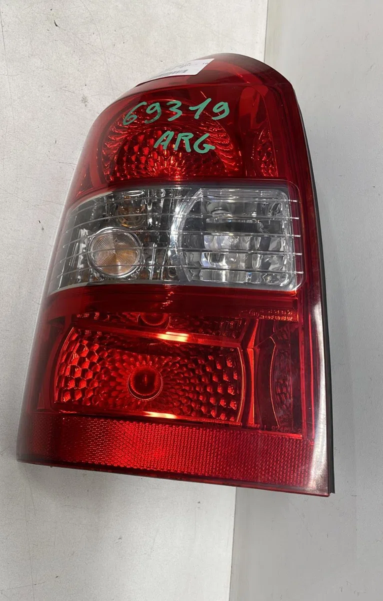 Feu arrière gauche Hyundai TUCSON (JM) 2.0 crdi (2006-2010) occasion
