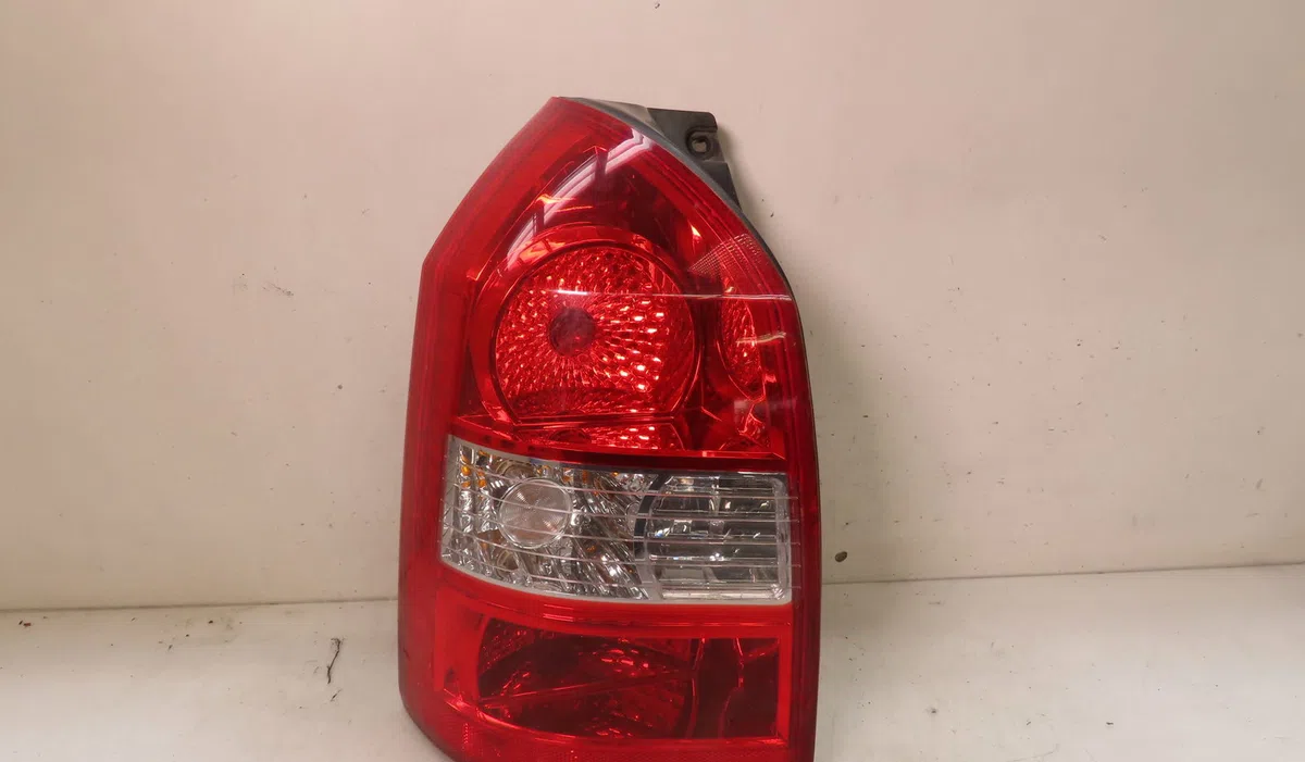 Feu arrière gauche Hyundai TUCSON (JM) 2.0 crdi traction intégrale (2004-2010) 5 portes occasion