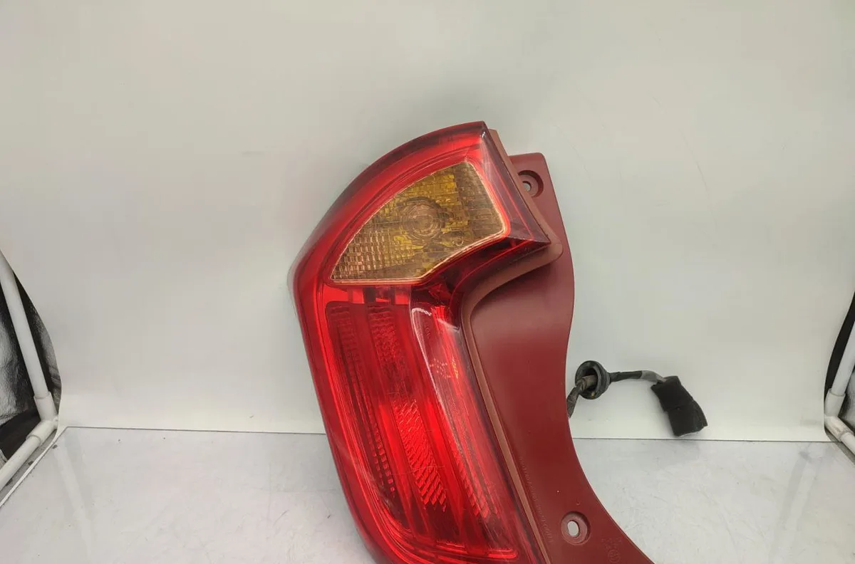 Feu arrière gauche KIA PICANTO 2 PHASE 1 occasion