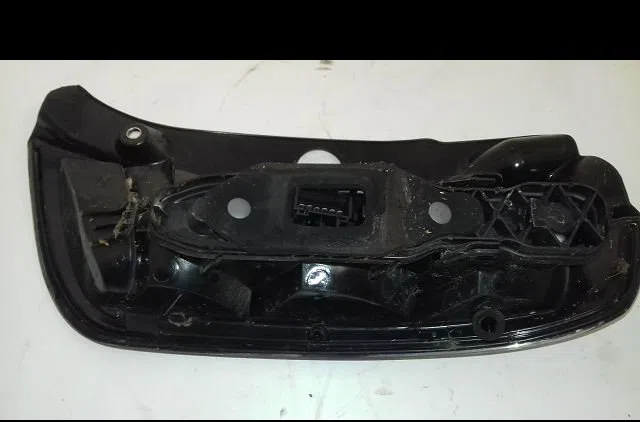 Feu arrière gauche Lancia YPSILON (843_) 1.3 d multijet (843.axf11, 843.axf1a, 843.axm11,... (2006-2011) occasion