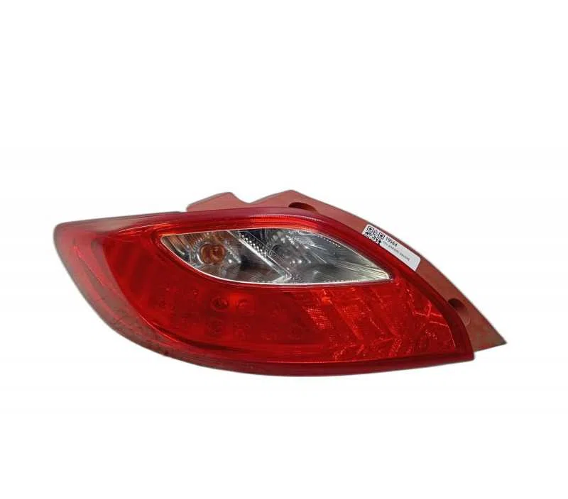 FEU ARRIERE GAUCHE MAZDA 2 D65151160M