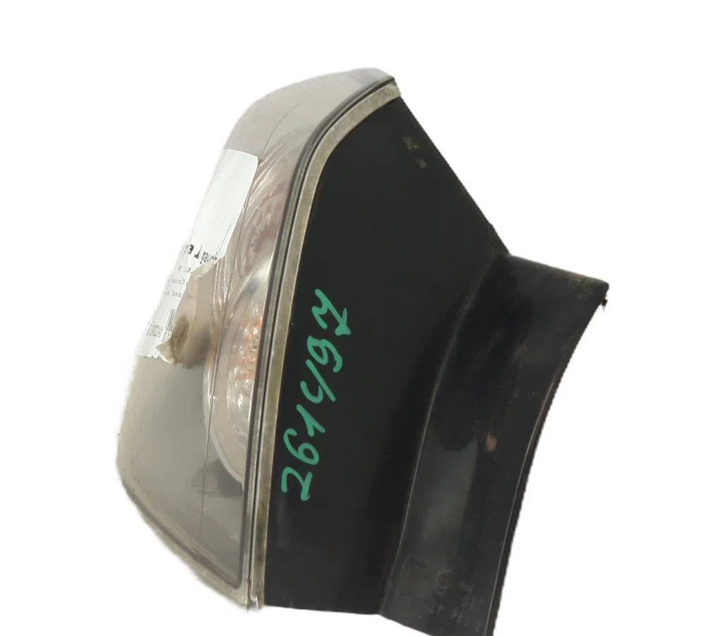 Feu arrière gauche Mazda 3 (BK) 1.6 (bk14) (2003-2009) occasion