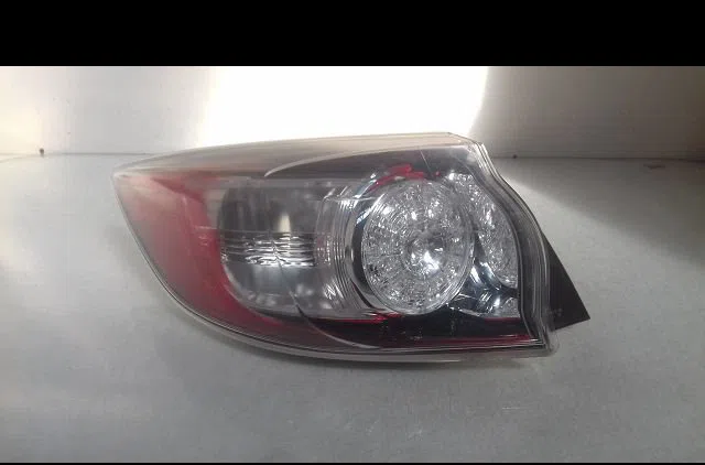 Feu arrière gauche Mazda 3 (BL) 1.6 mz-cd (bl14) (2008-2013) occasion