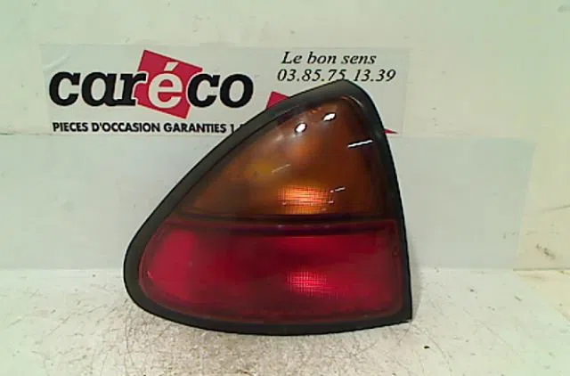 Feu arrière gauche Mazda 323 P V (BA) 1.5 16v (1996-1998) occasion